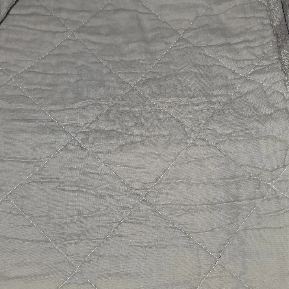 New King Cotton Quilt Rachel Zoe 106" x 92" Grey - Picture 6 of 12